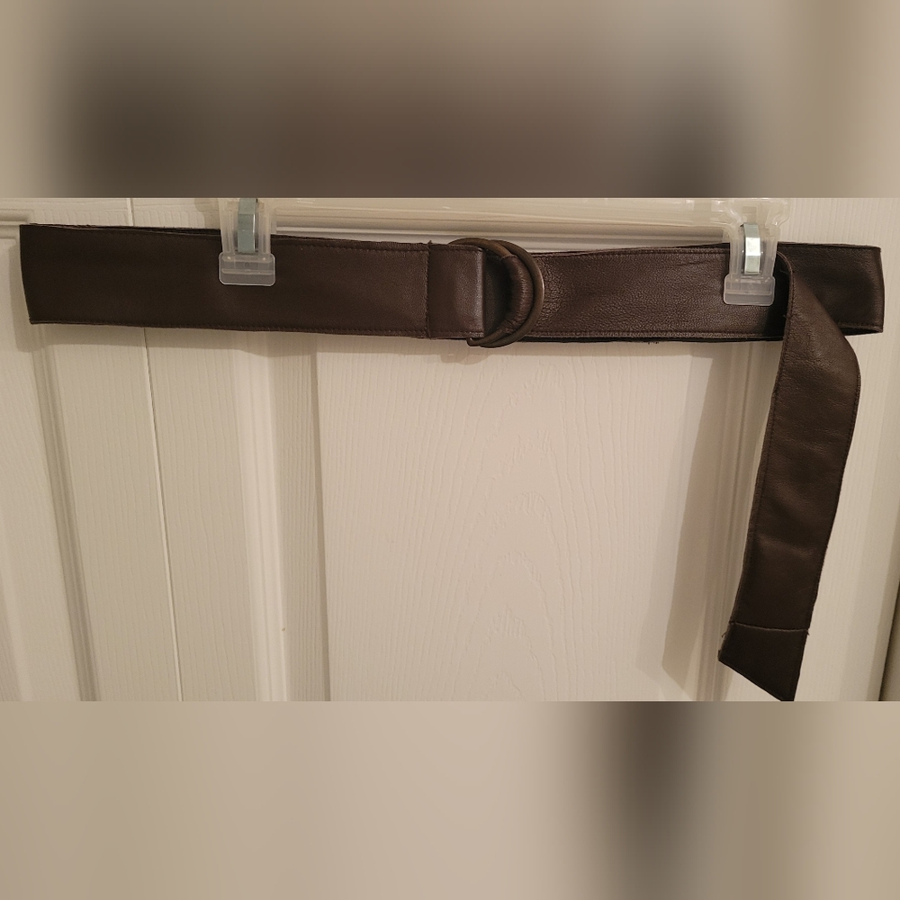 super soft leather belt.